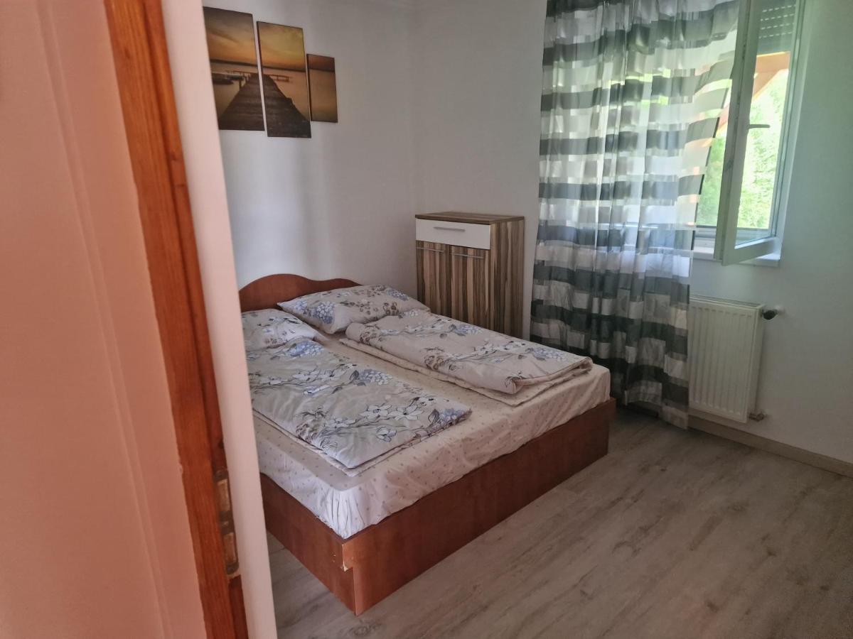 Rajmund Vendeghaz Balatonkeresztúr Exterior foto
